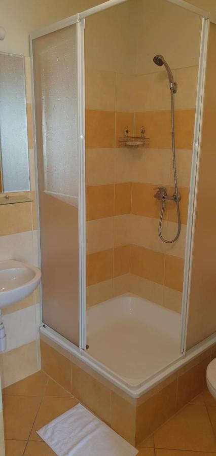 Villa Kliche Przerzeczyn-Zdroj Luaran gambar