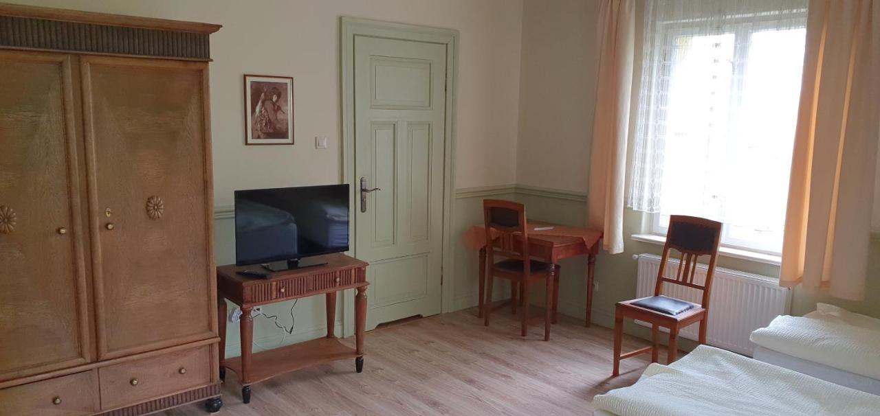 Villa Kliche Przerzeczyn-Zdroj Luaran gambar