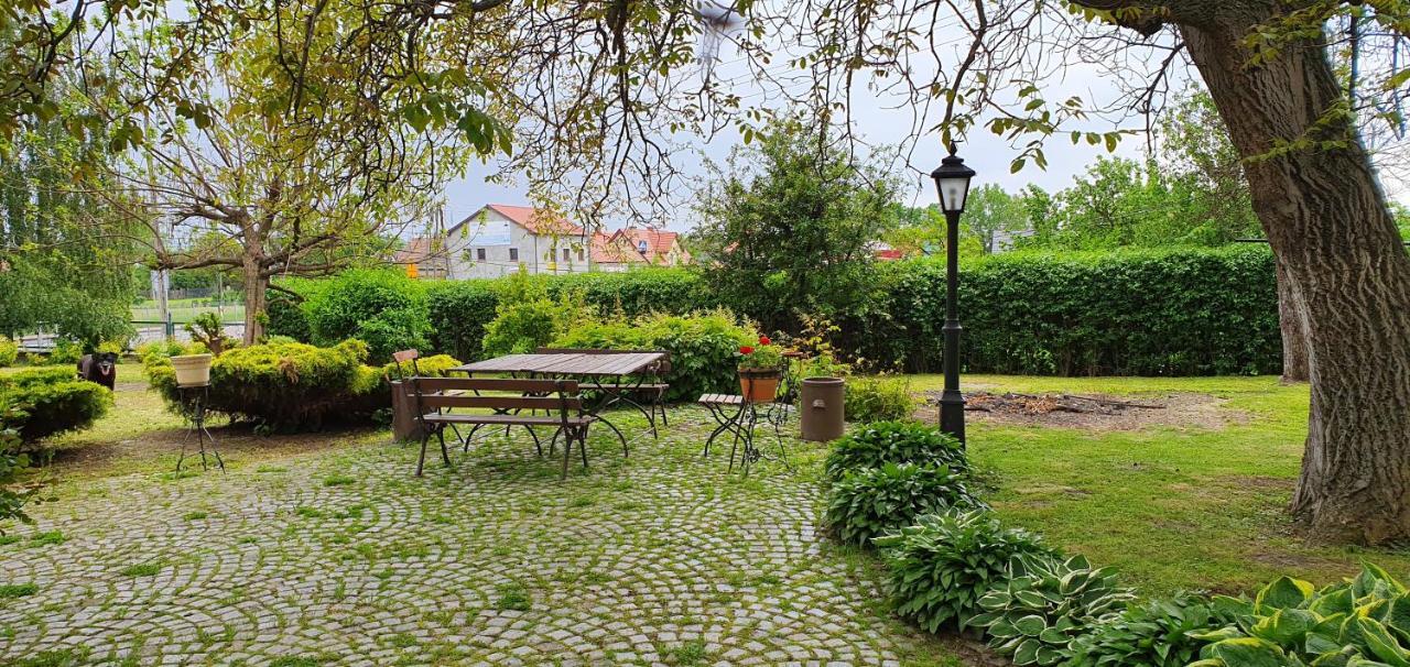 Villa Kliche Przerzeczyn-Zdroj Luaran gambar